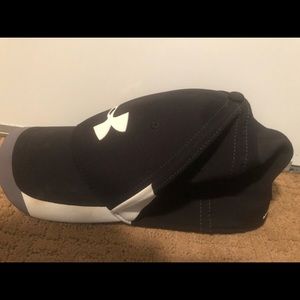 Under Armour ball hat